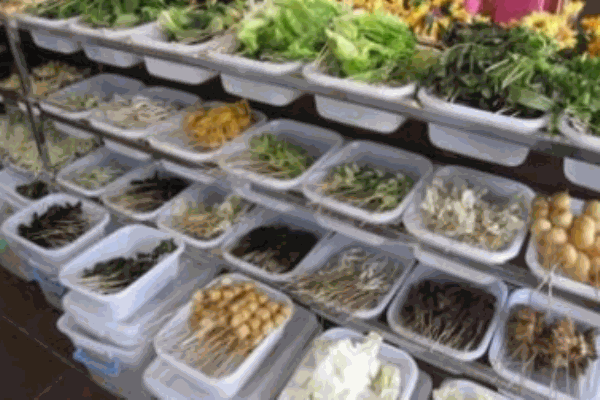 调调香旋转麻辣烫